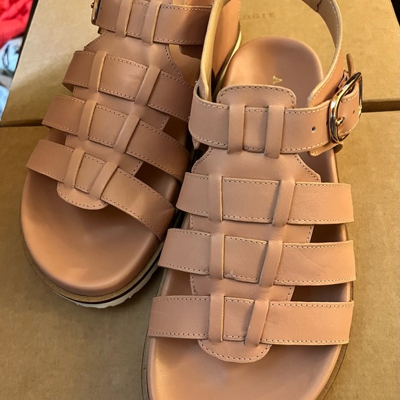 Anthropologie Fisherman Sandals
Daily Practice by Anthropologie - Picture 6 of 7